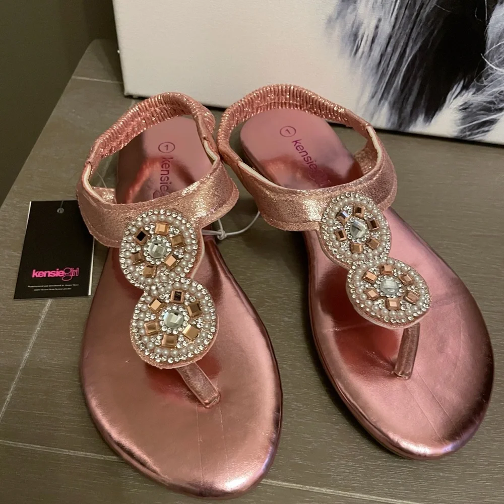NWT Kensie Girl Sandal Size 1 Pink Shine - Picture 1 of 14